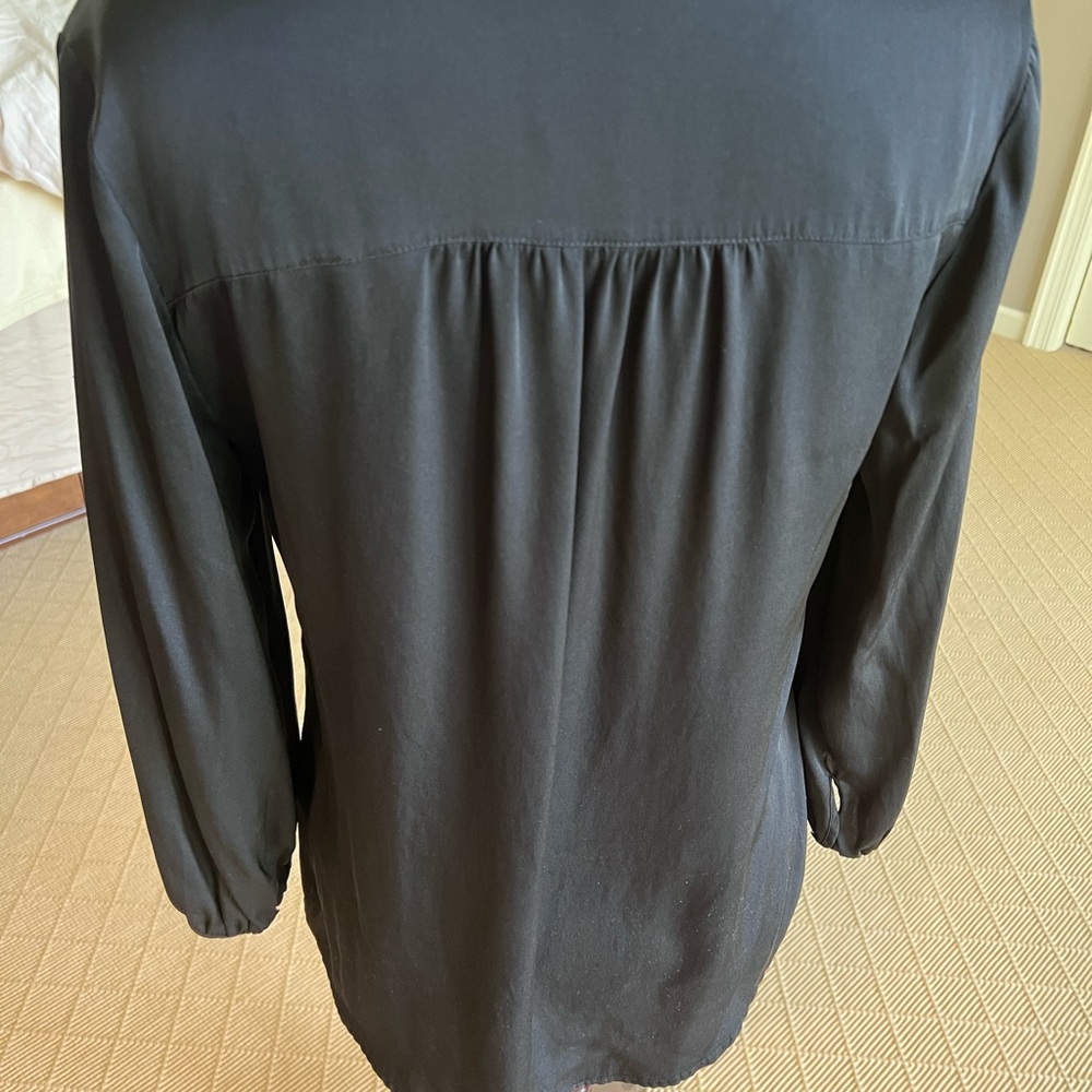 Trina Turk silk blouse - Picture 3 of 7
